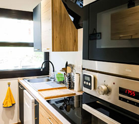 Appartement vacances tout confort avec lave-vaiselle et lave-linge à Fréjus Plage